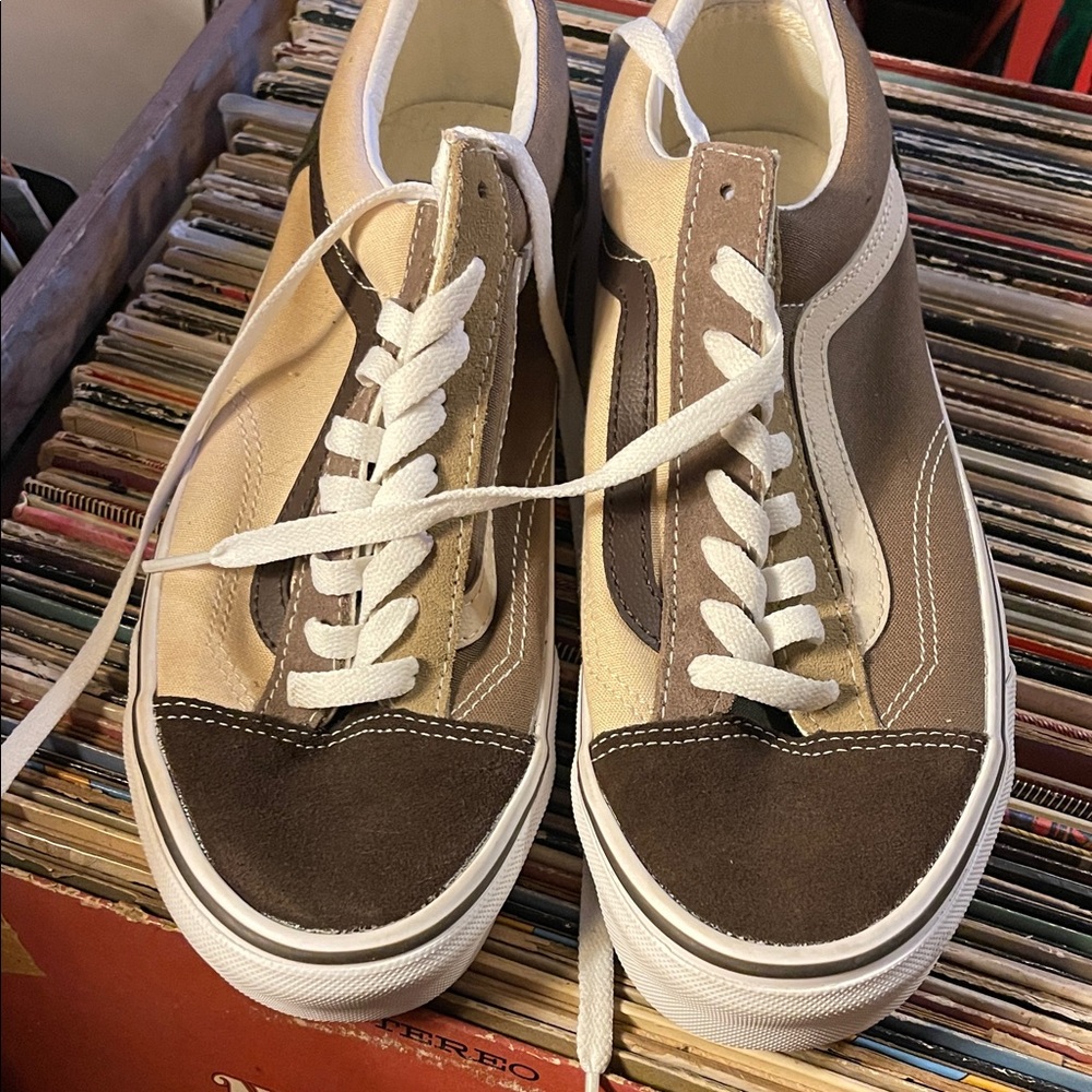 Vans oldskool w8.5 nwot